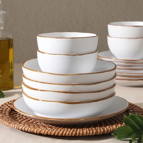 Gibson Home Hazeltine 16 Piece Dinnerware Set - White