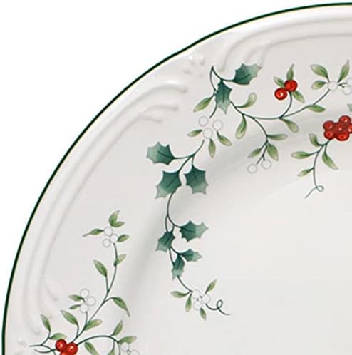 Pfaltzgraff Winterberry Dinner Plates Set of 4