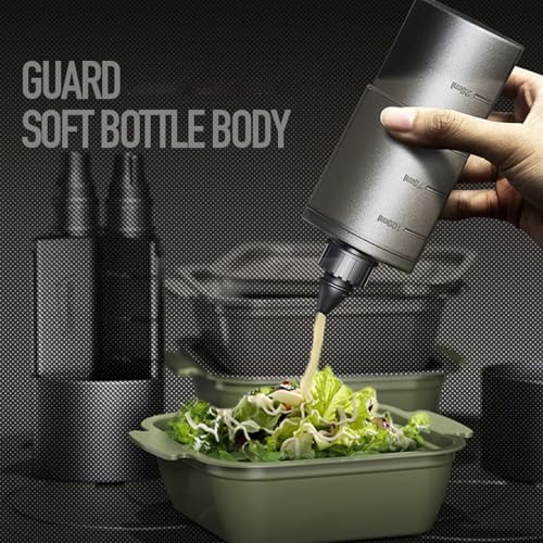 Meiliyizu Spices Squeeze Bottle for Kitchen and Outdoor Use
