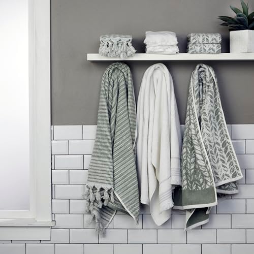 SKL Home Distressed Leaves Bath Towel Sage 28x54