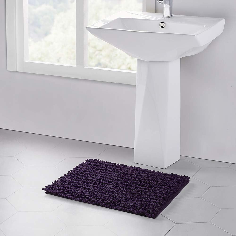 High-Quality Chenille Bathroom Rug for Showers Durable Soft Machine Washable