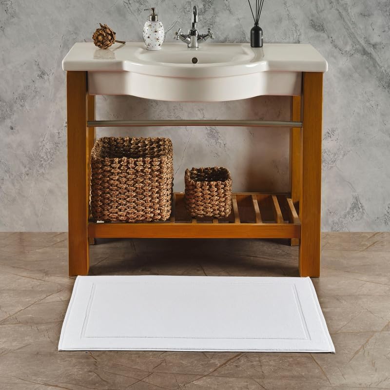 Luxurious 100 Ring-Spun Cotton Bath Mats