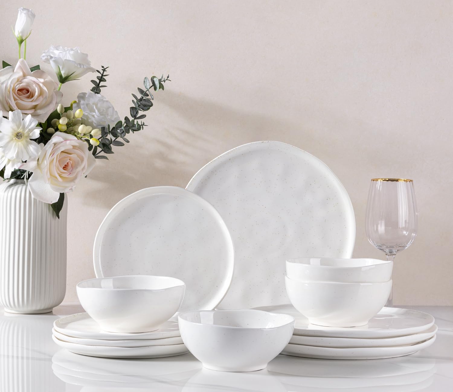 Elegant Ceramic Dinnerware Set for 4 Safe Durable