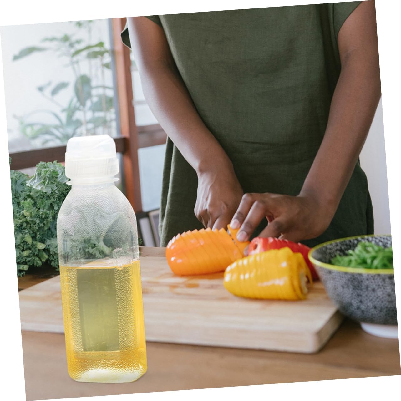 Cabilock 10-Piece Precision Oil Dispensing 300ml Squeeze Bottles