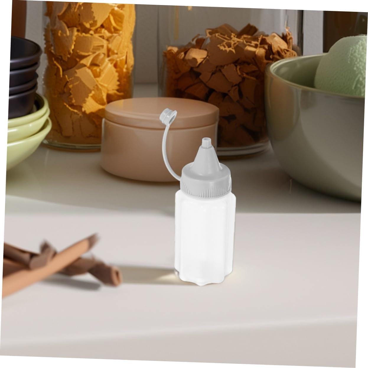 SHOWERORO 30ml Food-Grade Condiment Squeeze Bottles 1