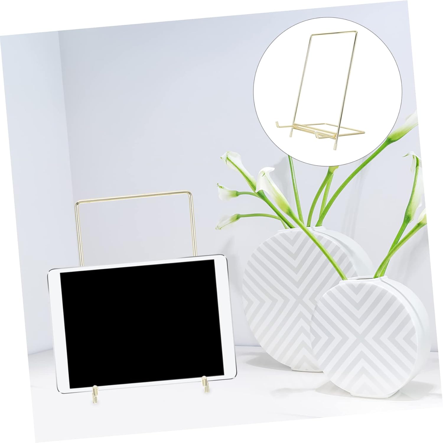 Elegant Gold Metal Plate Stand for Compact Recipe Book Art Display