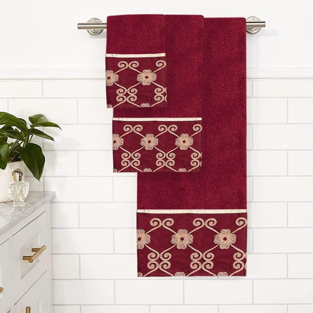 Popular Bath Vlegant Rosa Bath Towels