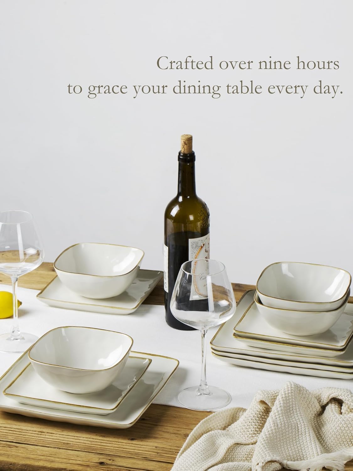 Stylish 24-Piece Dinnerware Set for Entertaining
