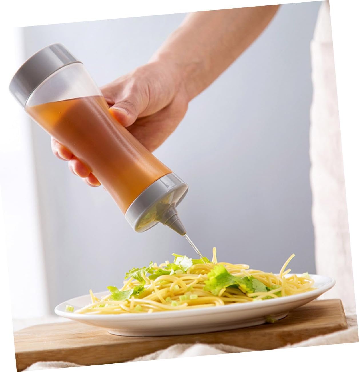 Reusable Plastic Sauce Squeeze Bottle