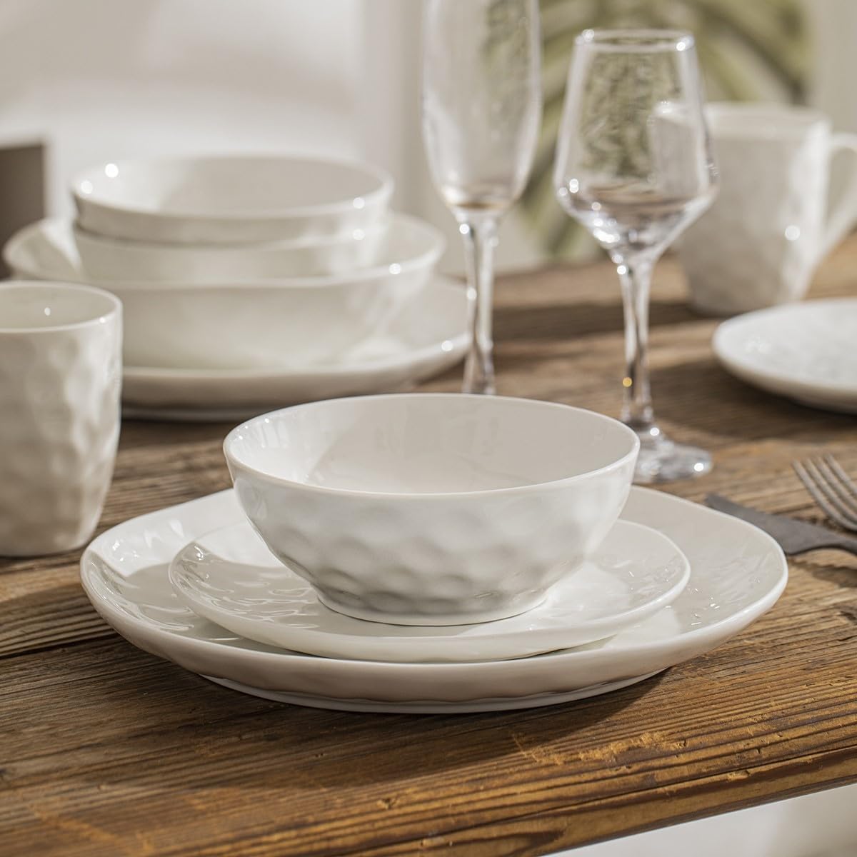 Cozy Eco-Friendly 16-Piece Dinnerware Set Microwave Safe Durable for 4