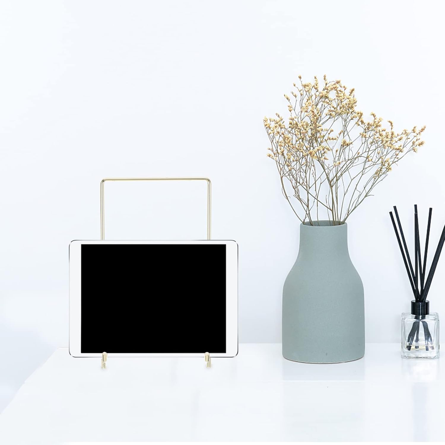 Minimalist Recipe Holder Art Display Stand Stainless Steel Table Stand
