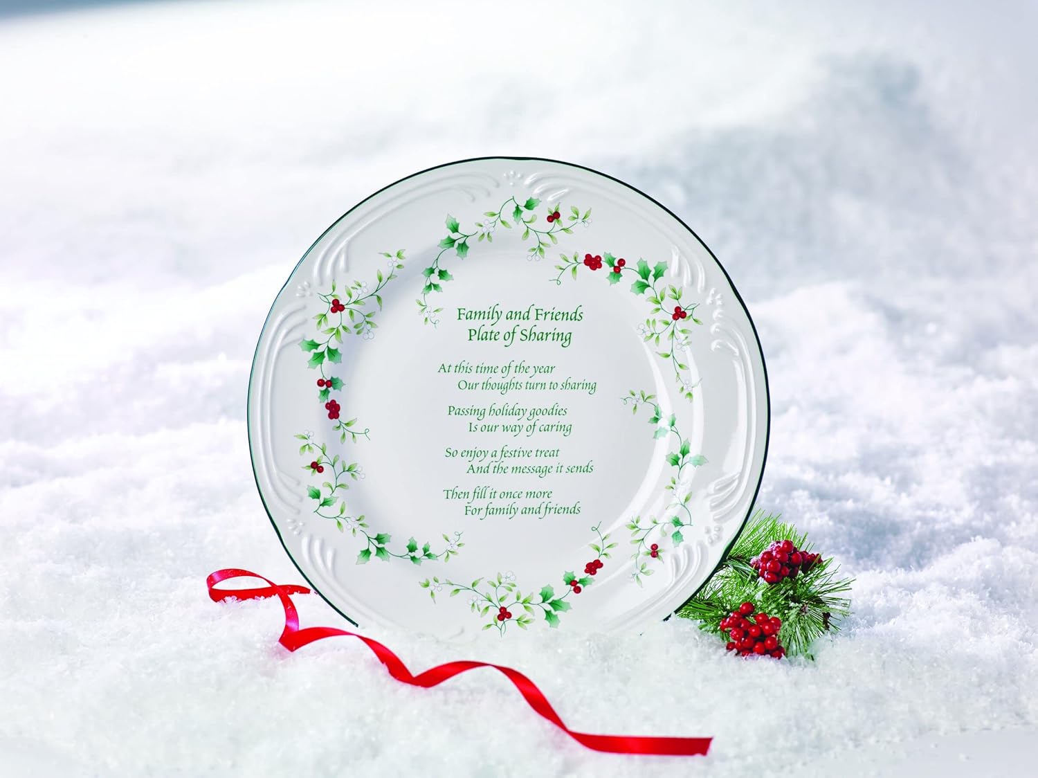 Pfaltzgraff Winterberry Friends and Family 12-Inch Plate - Perfect for Sharing