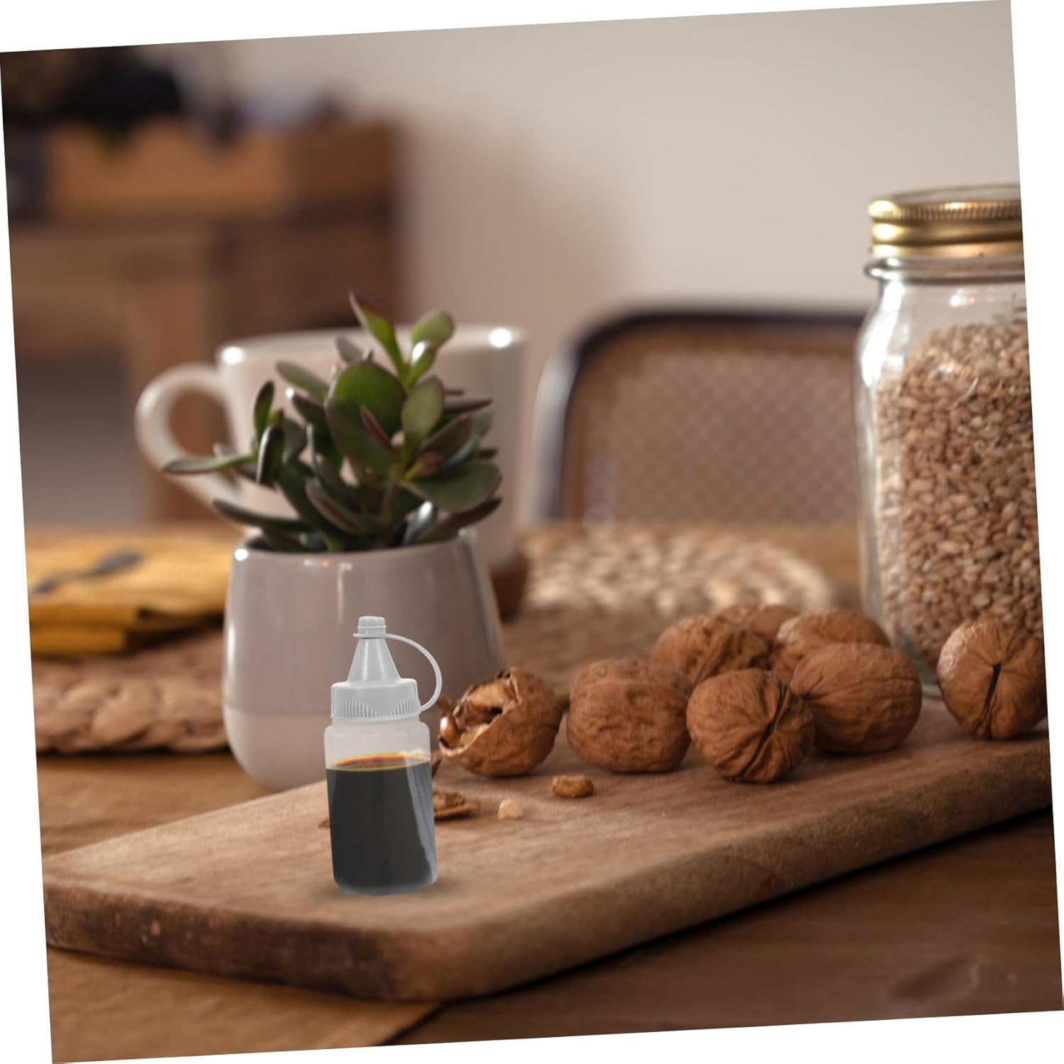 Unomor Small Squeeze Bottles Durable Easy to Use