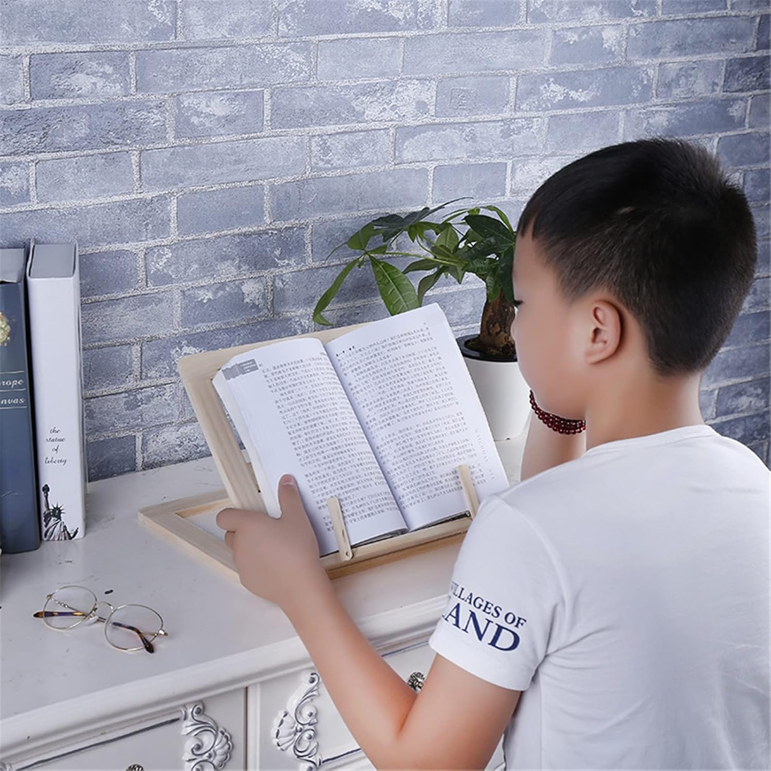 Adjustable Book Stand for Kitchen Office