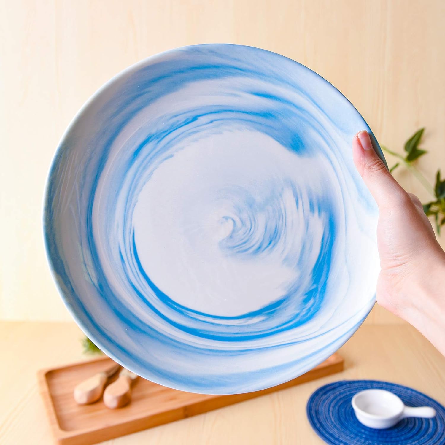 Yundu Blue Marbles 8-inch Ceramic Plates Set of 4 - Microwave Dishwasher Safe
