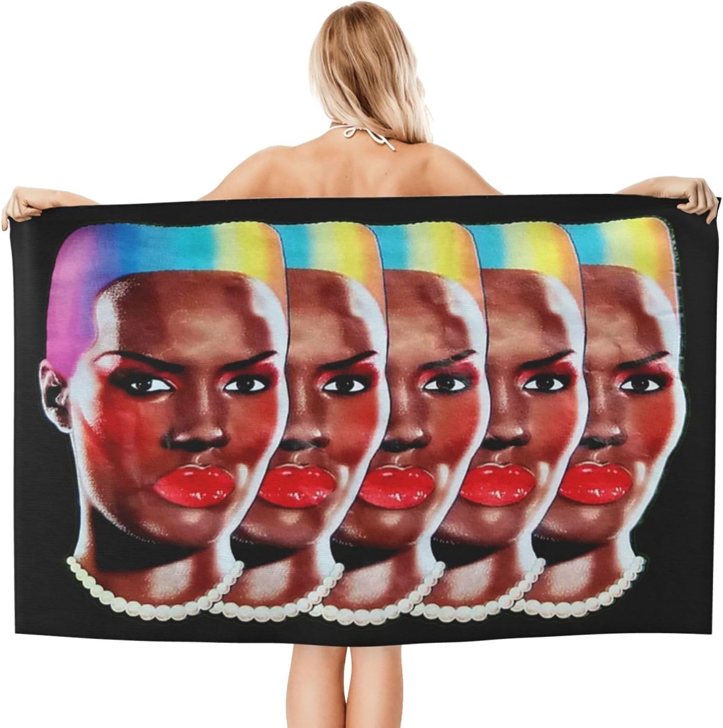 Experience the feel of luxury with the Grace Music Jones bath towel