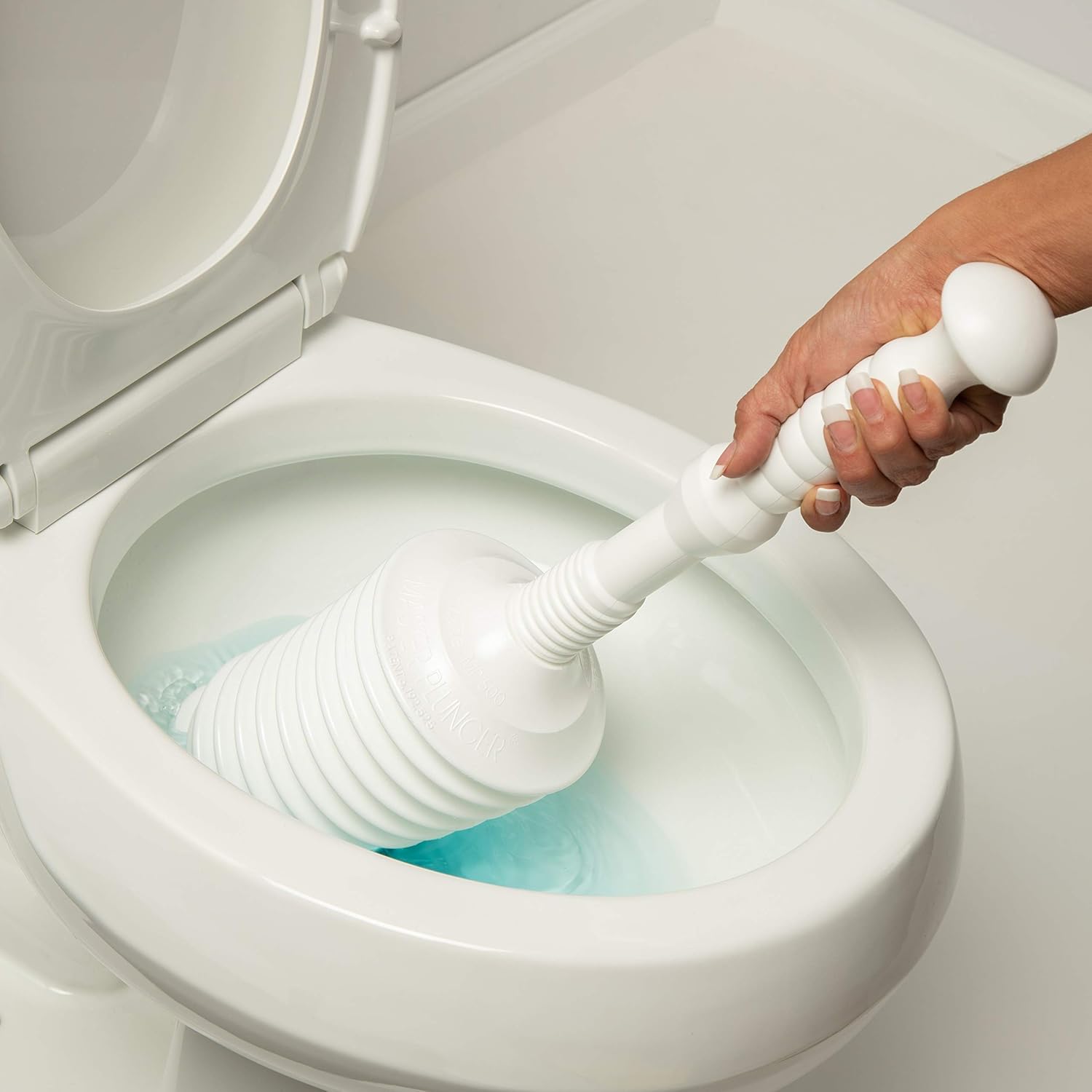 Master Plunger MP500-B4 Heavy Duty Toilet Plunger Kit 1