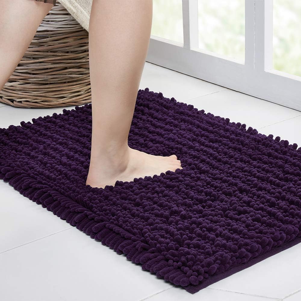 High-Quality Chenille Bathroom Rug for Showers Durable Soft Machine Washable