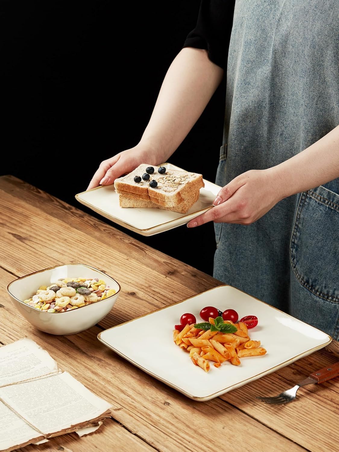 Stylish 24-Piece Dinnerware Set for Entertaining