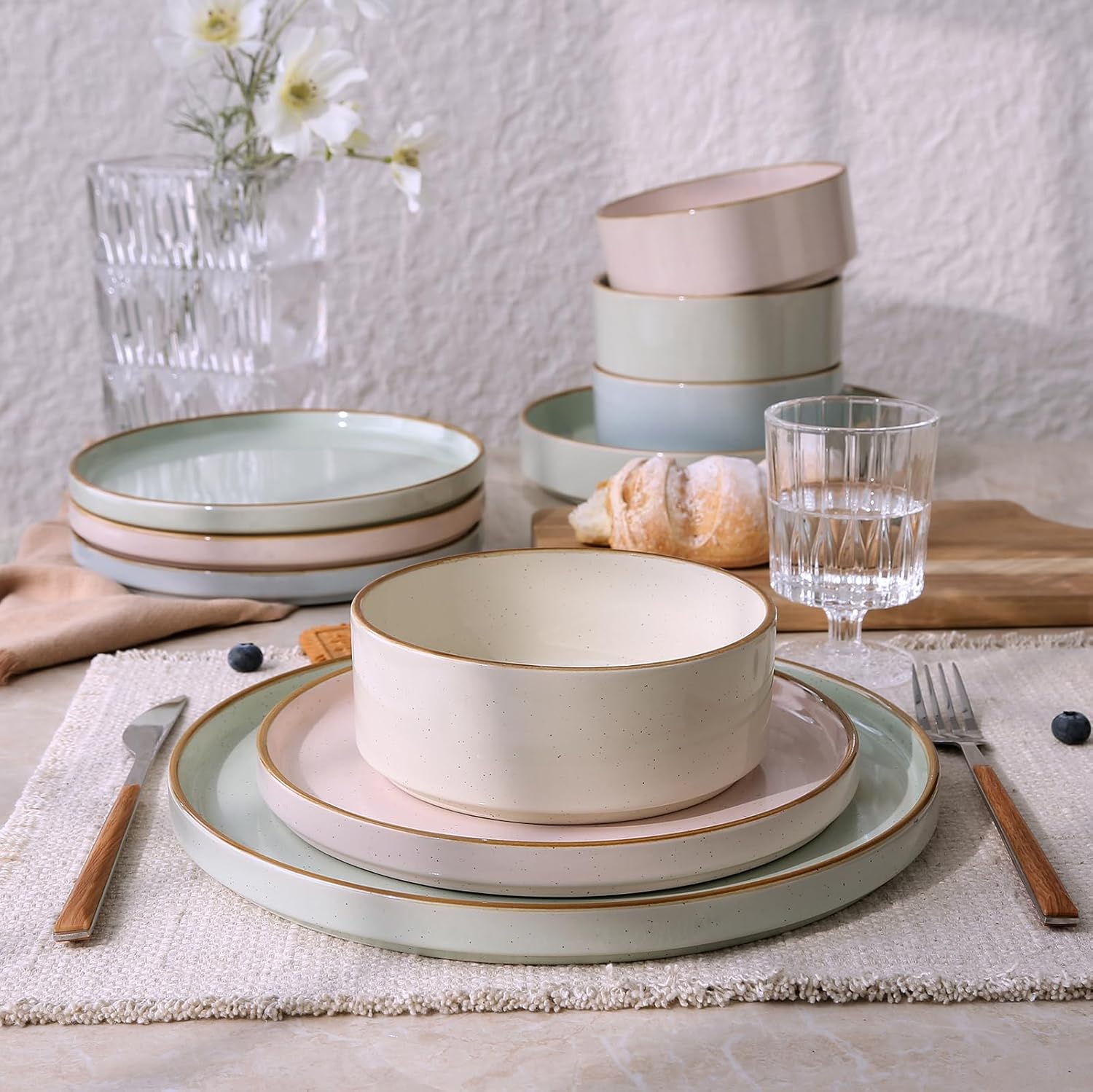 Famiware Nebula Dinnerware Set for Family