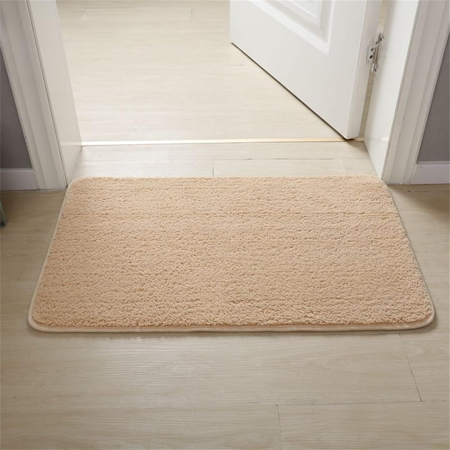 Safe bathroom rug thick soft keeps you dry cozy