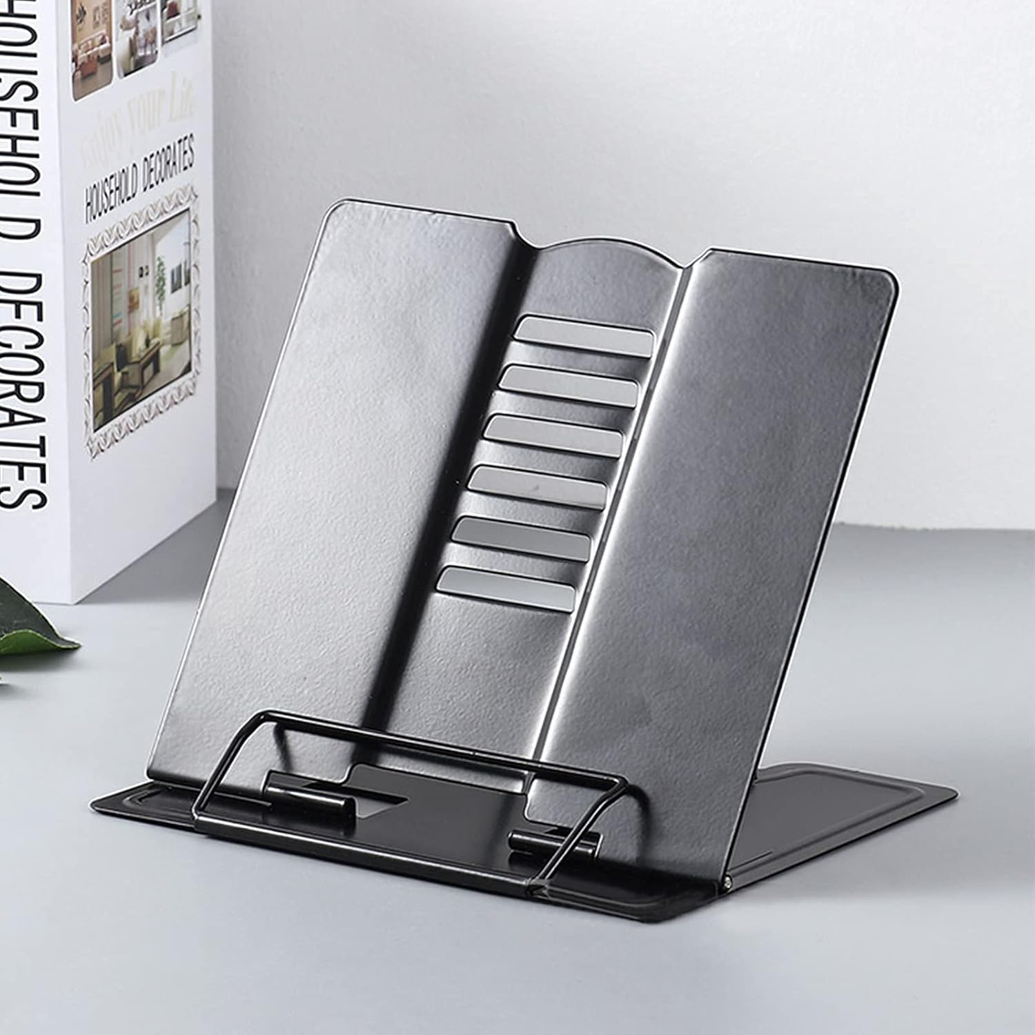 Adjustable Metal Desk Book Stands for Reading Comfort