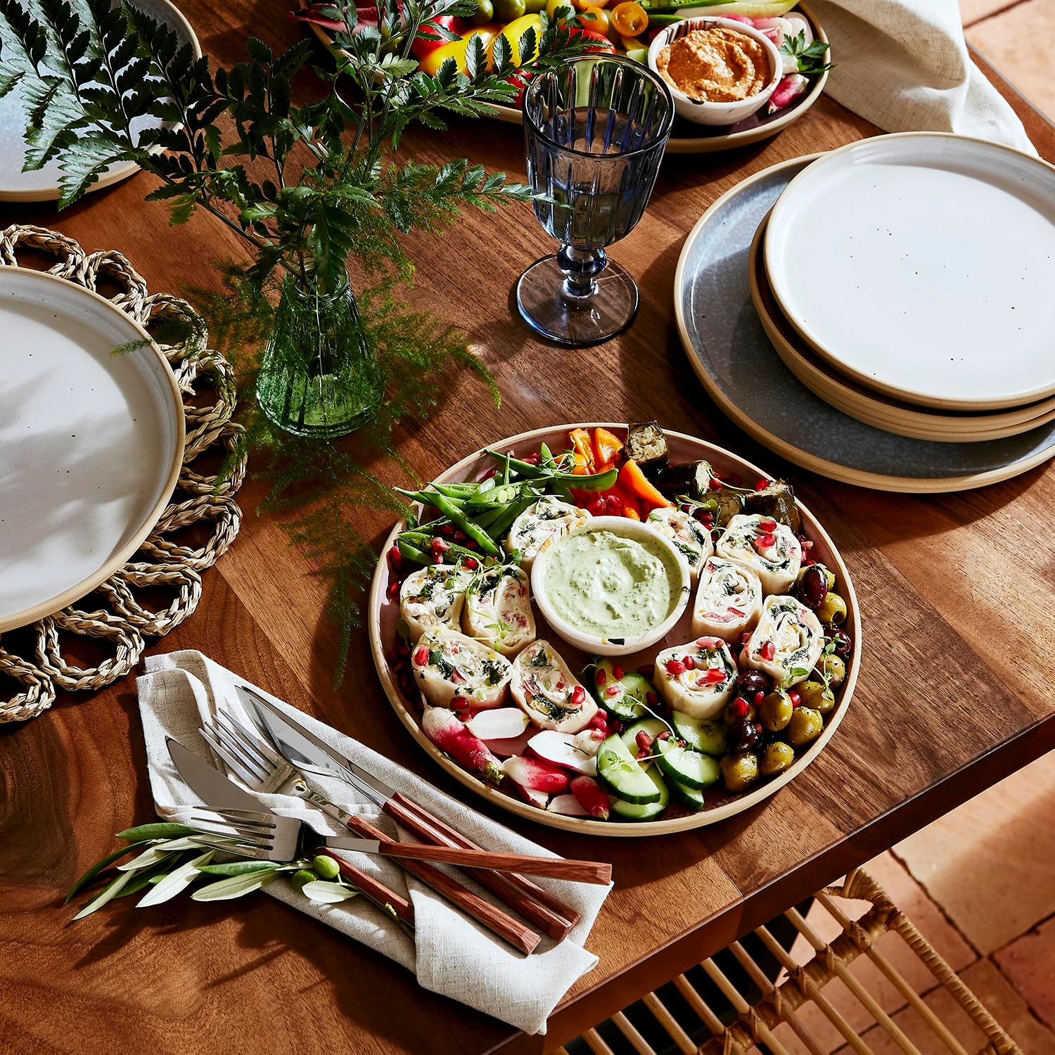 Stylish Portmeirion Minerals Dinner Plate Set
