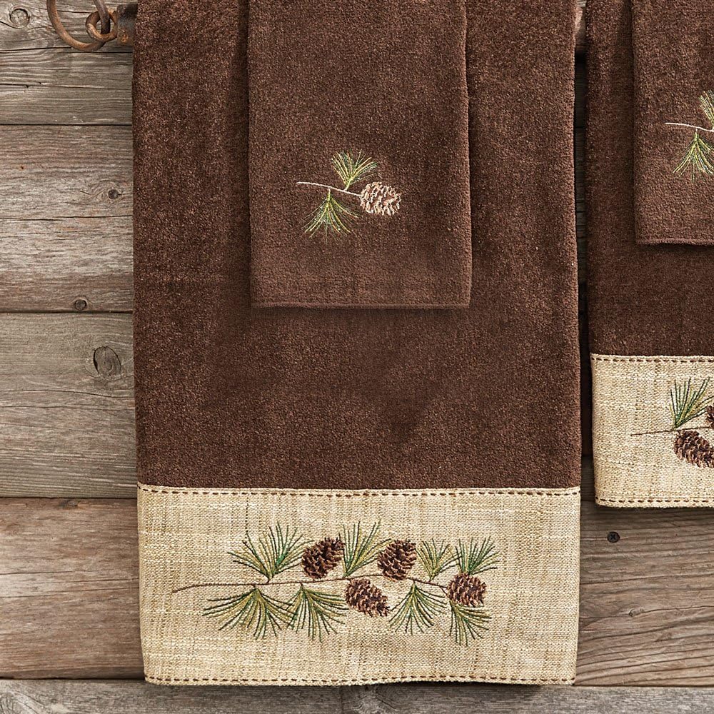 Black Forest Dcor Pine Haven Bath Towel