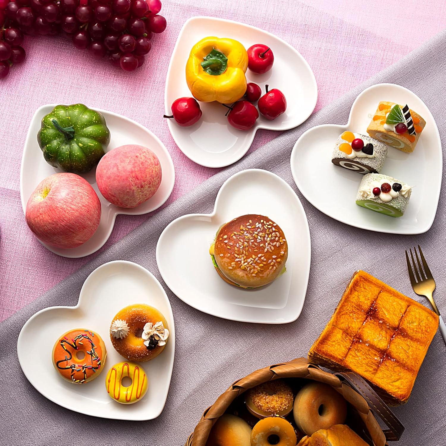 Suclain Heart Shaped Plates 12 Piece Set
