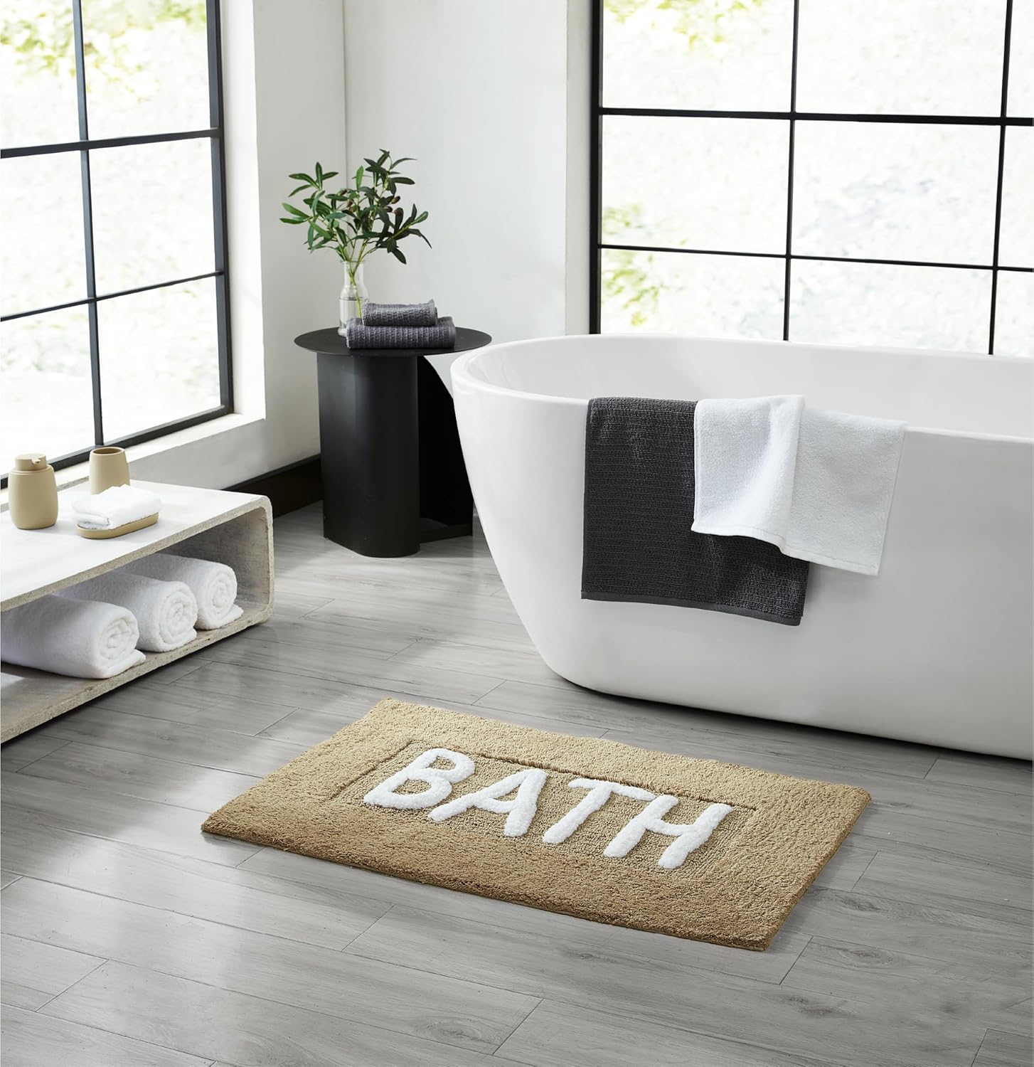 Luxury Soft Cotton Bath Mat for Relaxation