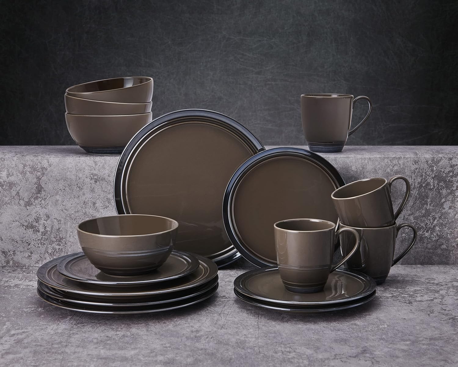 Stylish 16-Piece Dinnerware Set for Kitchen