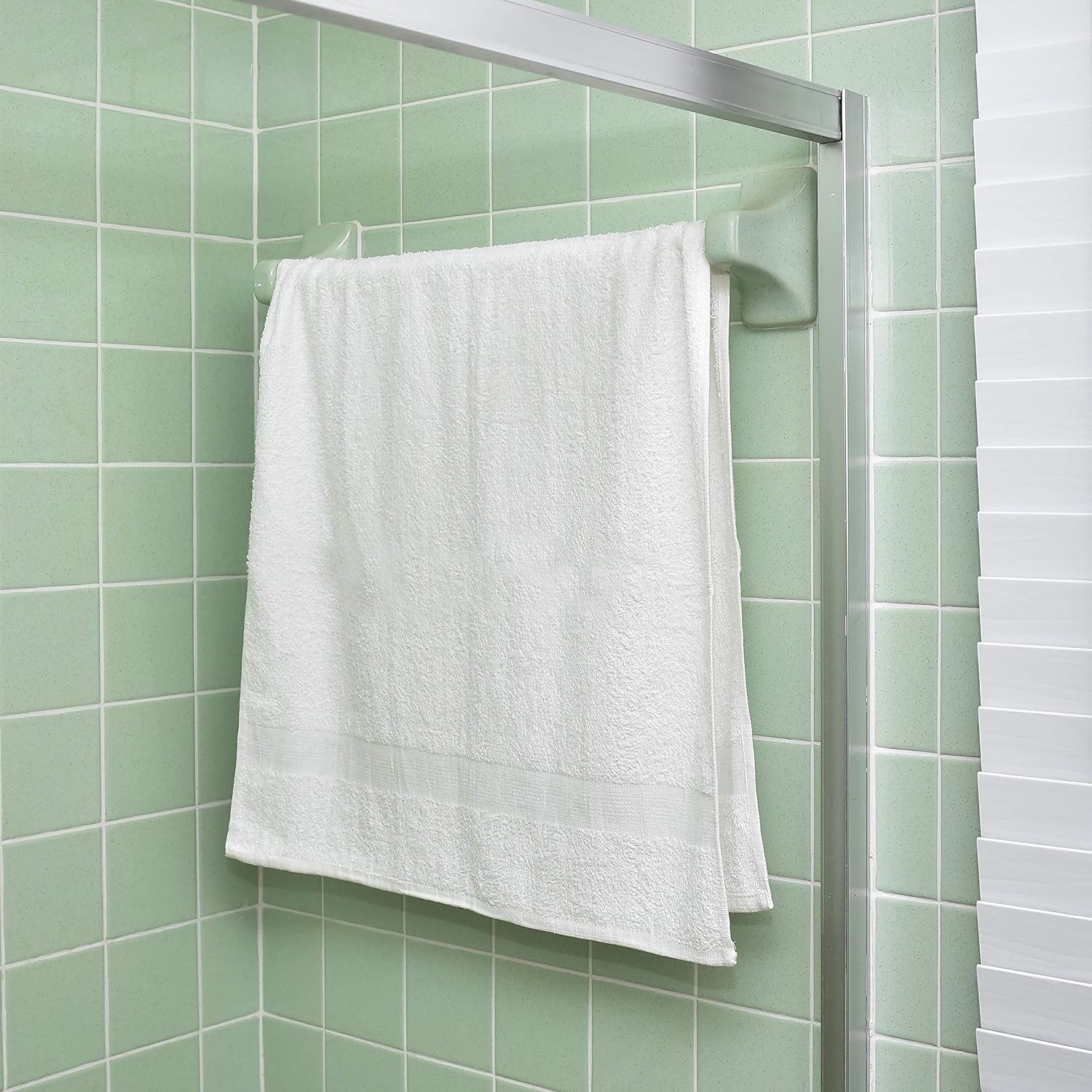 Pacific Linens Lightweight Thin Bath Towels Set
